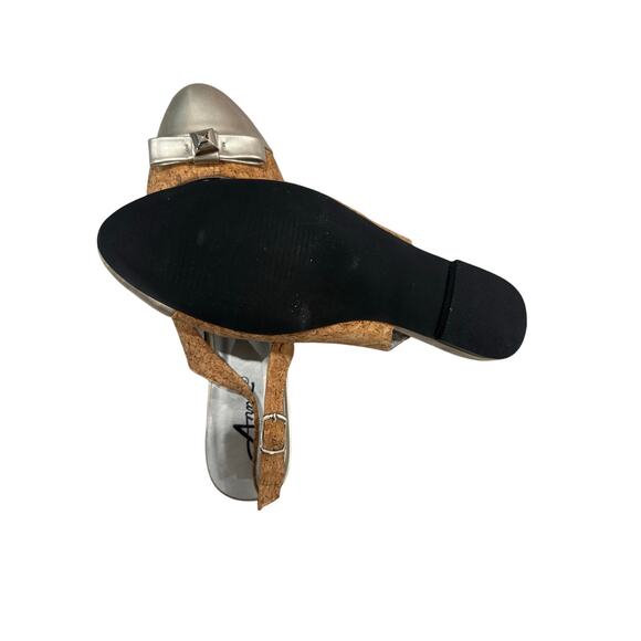 Annie Women's Silver Patent / Cork Slingback Heel - Size: 8.5 WIDE - Picture 7 of 8